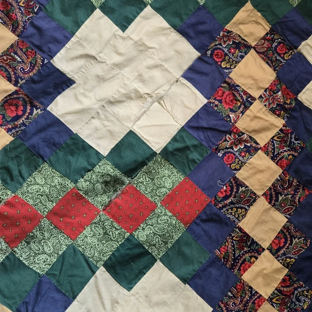 Vintage Quilt -Red Blue Double Irish Chain Pattern - Full/Queen Size 94×80